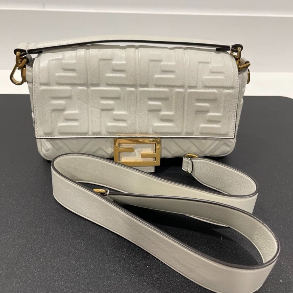 Fendi Baguette White Leather 2-way Bag (JB1238)